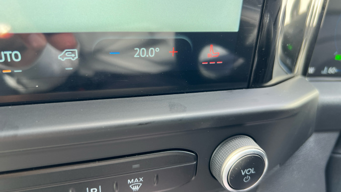 Ford Transit Custom 320 L2 Petrol Fwd 2.5 PHEV 232ps H1 Van Limited Auto - Image 28